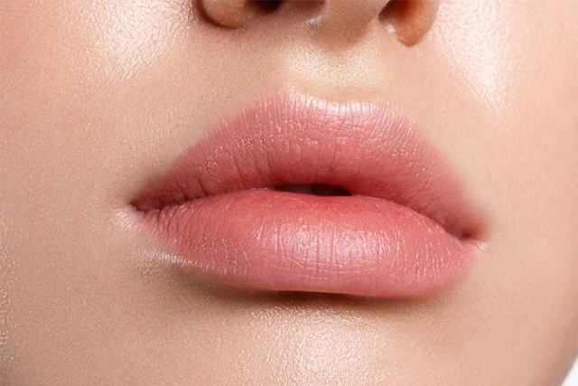Rahasia Bibir Plumpy yang Seksi, Ciri-ciri dan Cara Mendapatkannya