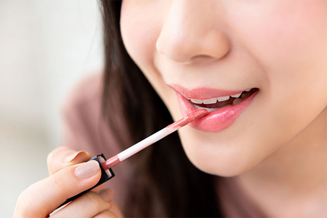 Warna Lipstik yang Cocok untuk Umur 17 Tahun, Pas untuk Tampil Natural!