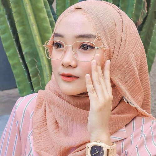 Frame Kacamata Untuk Wajah Bulat Berjilbab Homecare