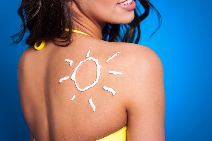Kenali 5 Dampak Buruk Pada Kulit Wajah Akibat Tidak Memakai Sunscreen