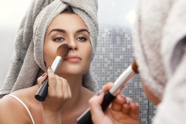 5 Cara Membuat Shading Hidung Terlihat Lebih Mancung Dan Cantik