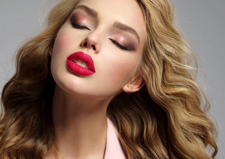 Pilihan Lip Cream Implora untuk Bibir Hitam, Bikin Penampilan Semakin Menarik!