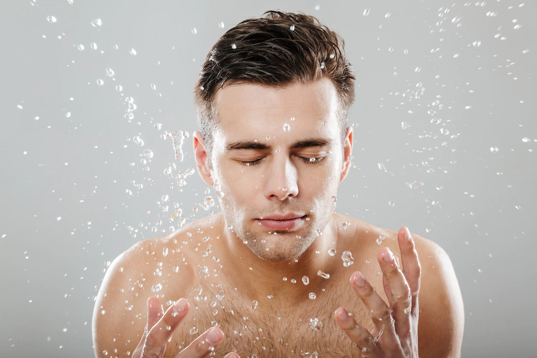 5 Pilihan Face Wash Pria Terbaik untuk Kulit Berminyak, Harga Affordable, Ada di Minimarket!