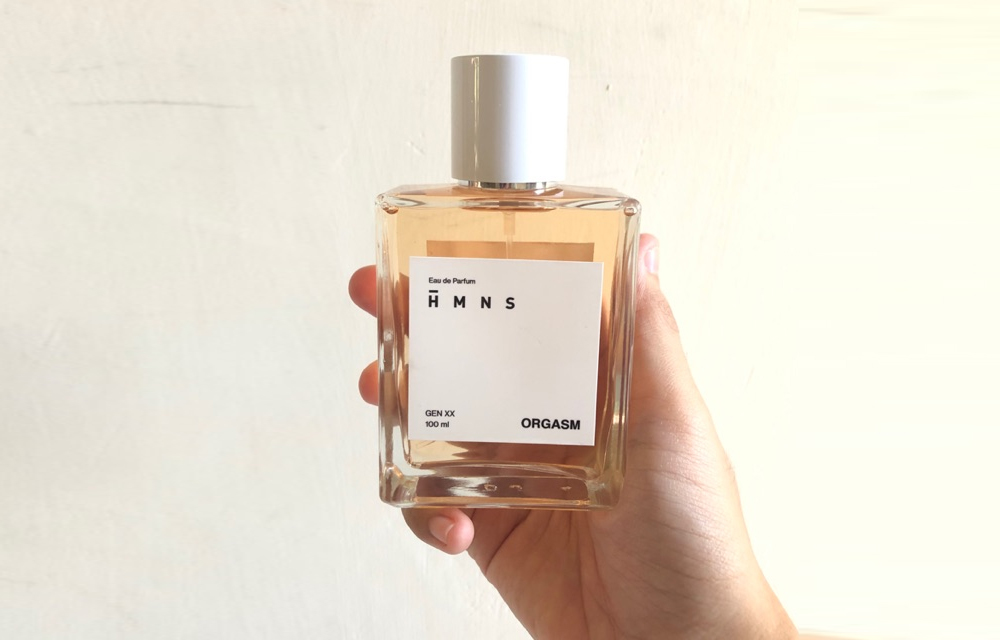 Rekomendasi Parfum HMNS untuk Wanita Sedang Populer! Kamu Suka yang Mana?