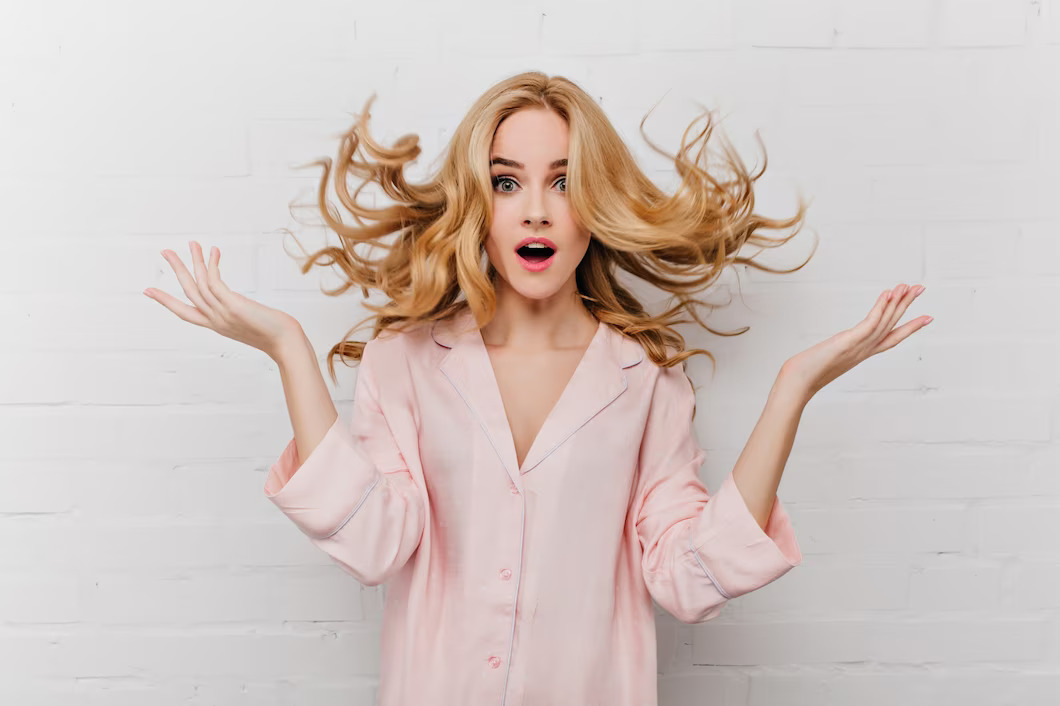 Tips Cara Cepat dan Tepat Mengeringkan Rambut Tanpa Hair Dryer
