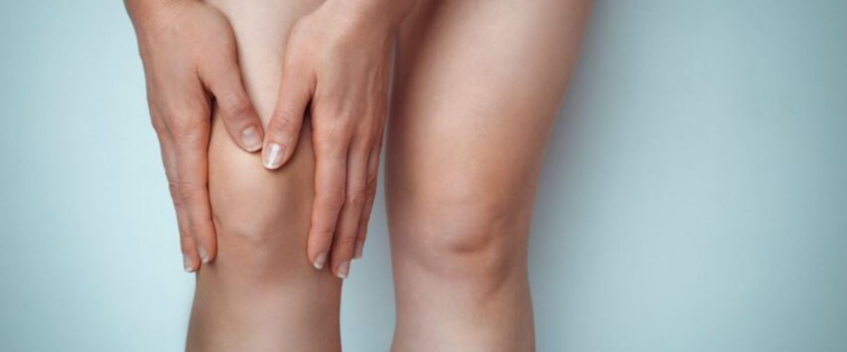 Penyebab Kenapa Siku & Lutut Hitam dan Cara Mencerahkannya dengan Mudah
