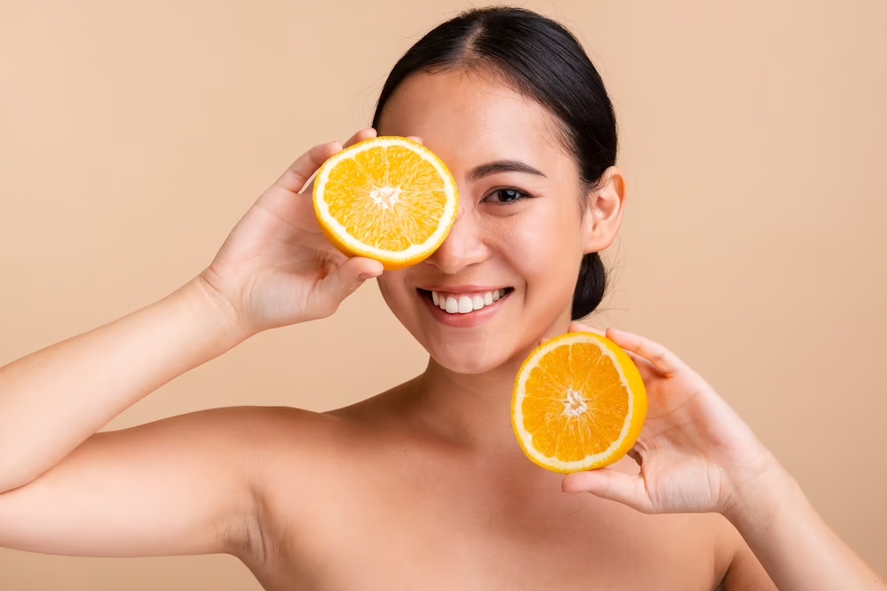 Mengapa Vitamin C Bisa Mencerahkan Kulit? Begini Ternyata Manfaatnya