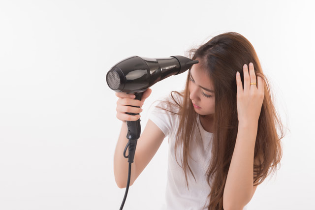 Rekomendasi Hair Dryer Angin Dingin, Rambut Cepat Kering dan Mudah Diatur
