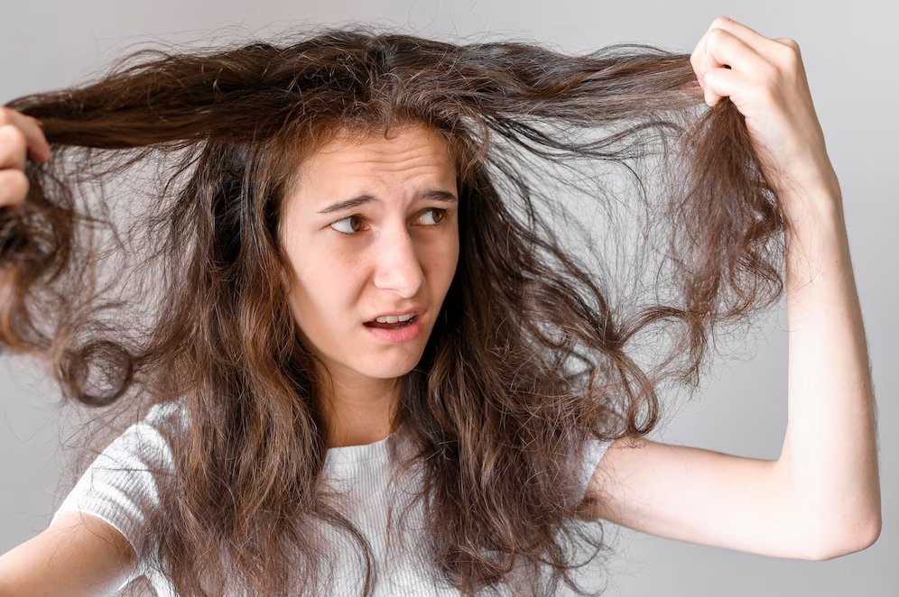 Miliki Kembali Rambut Sehatmu! Ini Cara Merawat Rambut Kering dan Mengembang
