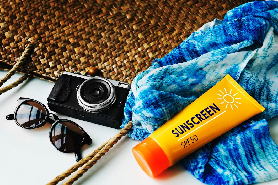 Bagusan Sunscreen Spray VS Cream? Mana yang Lebih Baik?