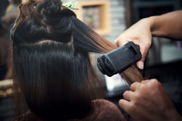 Rekomendasi Catok Rambut yang Bagus untuk Smoothing, Hasilnya Kayak Perawatan di  Salon