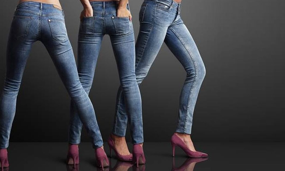 Bedanya Celana Skinny dan Slim Fit, Mana yang Lebih Cocok untuk Kamu?