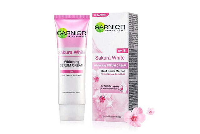 Cek Yuk Manfaat Garnier Sakura White Pinkish Radiance Whitening Cream