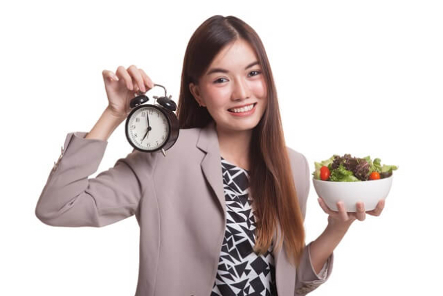 Waktu Makan Terbaik Agar Sukses dalam Program Diet