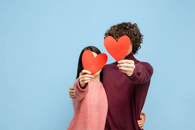 Tips Ampuh agar Hubungan Romantis Tetap Awet