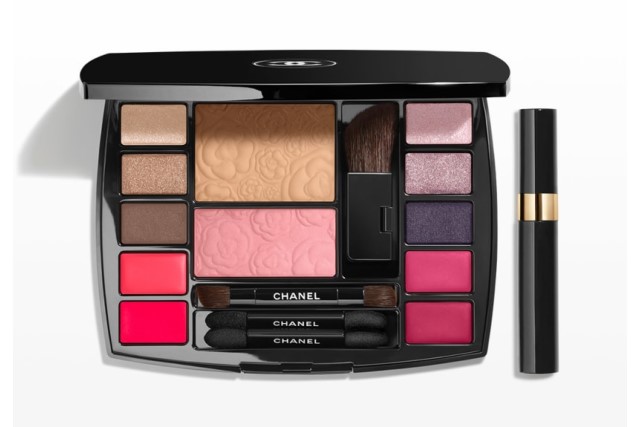 Yuk, Simak Tips Cara Memilih Palette Makeup Sekaligus Kenalan dengan Travel Makeup Palette dari Chanel!