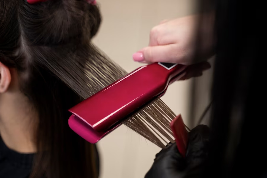Cara Keratin Rambut Sendiri Dengan Mudah Tanpa Perlu ke Salon
