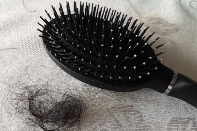 4 Produk Hair Care yang Ampuh Merawat Rambut Rontok Setelah Melahirkan