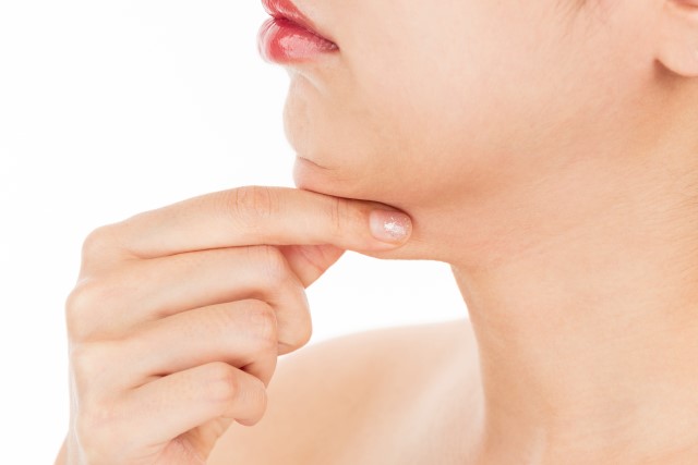 4 Cara Menghilangkan Double chin dengan Cepat Sesuai Penyebabnya