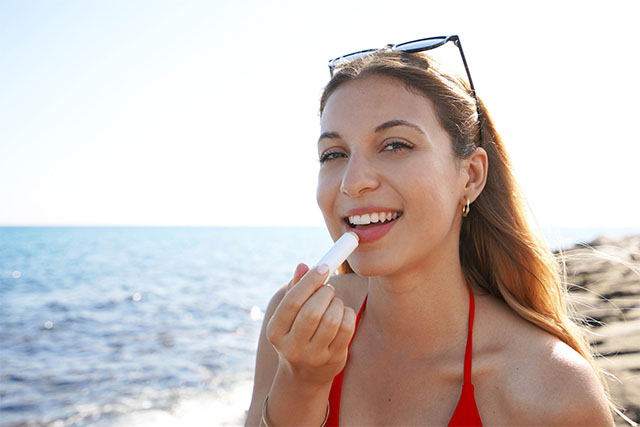 4 Rekomendasi Lip balm yang Mengandung SPF dan Manfaatnya Bagi Bibir!