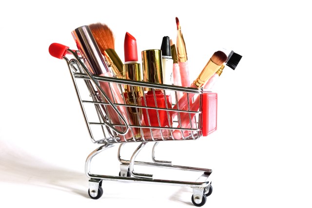 Tips Belanja Makeup, Agar Dapat Produk Berkualitas Namun Tetap Hemat