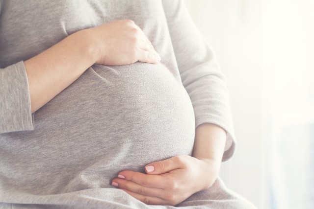Rekomendasi 5 Produk Perawatan Badan Saat Hamil, Aman untuk Ibu dan Bayi!